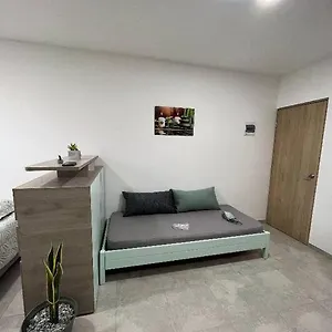 Acogedor Aparta/estudio Al Norte Cc Viva Apartamento